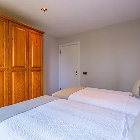 Infinity Lily 2 Villa