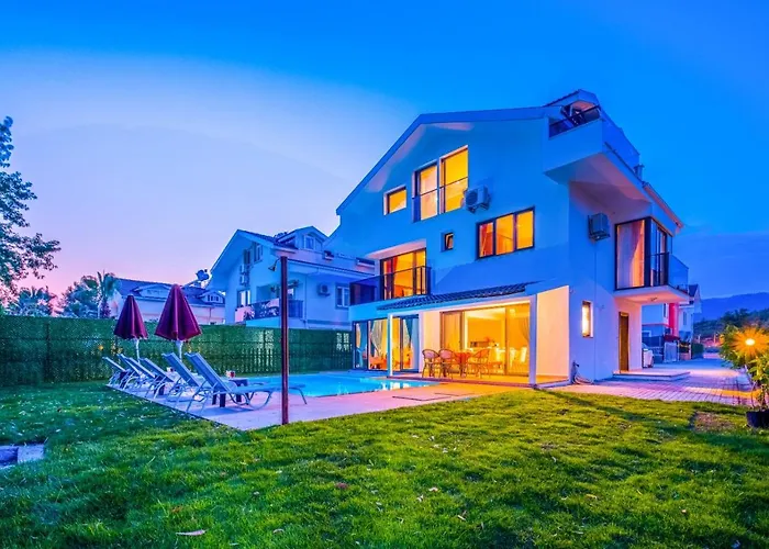 Vila Infinity Lily 2 *