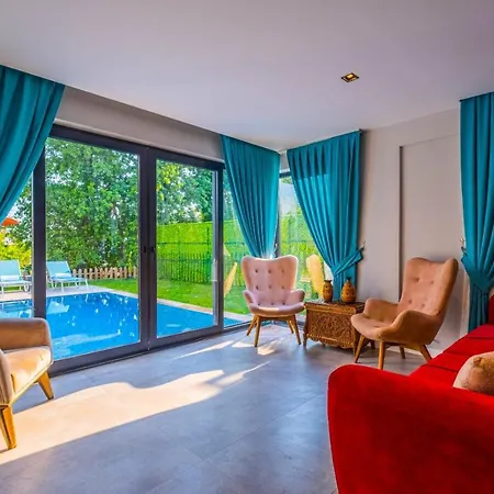 Infinity Lily 2 Villa *