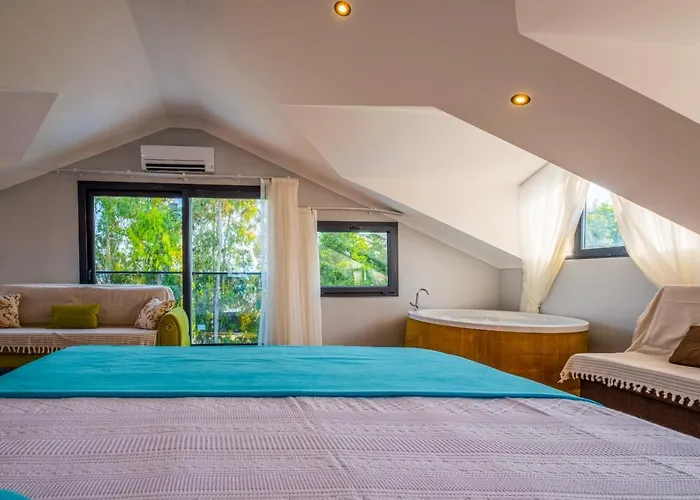 Infinity Lily 2 Villa *